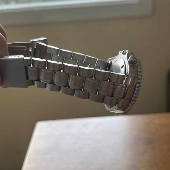 Visage Men's Chrono 5 ATM Watch 01893. Yellow Dial with Stainless Steel Bracelet - Picture 7 of 8